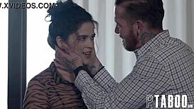 Smile for the camera, Johnny Goodluck and Victoria Voxxx