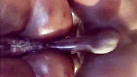 Comendo A Buceta E O Cu Da Vi�va No Vel�rio Do Marido