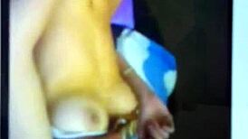 I toying my French fanny on webcam, slutty style