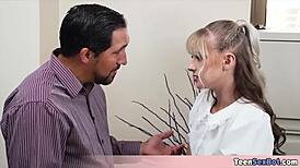 Cute Country Chick Katee Pursues Career Ambitions