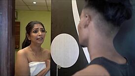 indian bhabhi fucks 18yo fantasy 😏