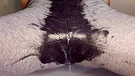 Look at these wet panties and leggings