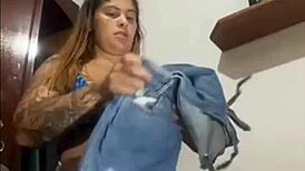 Gosto de Me Exibir e Deixar os Machos de Pau Duro e Molhado