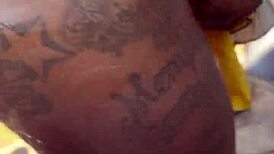 goldilocks & the big dick gets pounded bareback