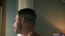 bisexual threesome fun with leana and laney 😘