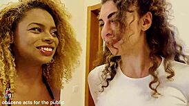 बड़े चुचे वाली जवां इबॉनी स्टेपसिस्टर्स बबल बट्स से पीओवी चूत स्वैपिंग