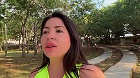 hada caliente wants a hard culeada in the carro, full video on red