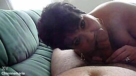 amateur bitch gets a sloppy blowjob and facial cumshot 😏💦