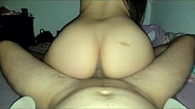 que bien lo chupa y cabalga mi hermanastra cuando esta borracha