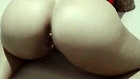 Vou te que arrumar mais macho pra essa puta ela n�o se contenta s� com um