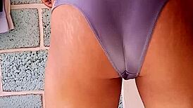 Usando Panty Brillosa Azul de Mi Amante