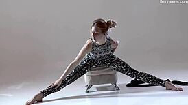 Russian hot hairy gymnast rita mochalkina spreading beaver