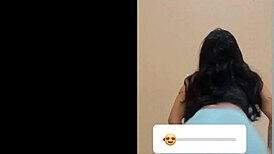 De Shortinho Socado E Rebolando Gostoso Pra Vocês