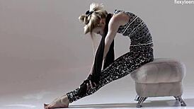 Russian hot hairy gymnast rita mochalkina spreading beaver