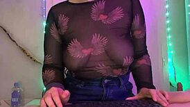 big dildo fucking pussy and cum with monster cock