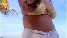 nem percebi que esse shorts est� marcando a minha xota