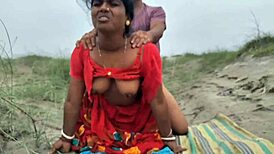 आउटडोर फकिंग मेरी बेस्ट बौदी के साथ लास्ट टाइम!