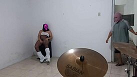 Fantasia de Mi Mujer la Zorra Me Dijo Que Deseaba Tener Sexo con Mi Compañero de Trabajo y Que Yo la Ibservera Mientras Follaba Trio Real Casero