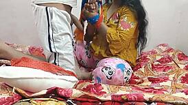 Indian Girlfriend Fucks Outdoors in Hotel Room