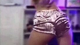 Watch these sexy latina teens with big asses?