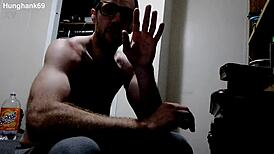 Young Babe Hunghank69 Rides Muscular Bodybuilder's Monster Cock in Workout