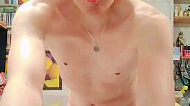 i'm masturbatin in the livin room