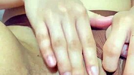 Stepdaughter Masturbates in Homemade Teen Scene