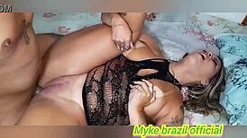 Tirei A Calcinh A Para O Meu Intiado Ele Come Ou A Lamber Minha Buceta E Eu Revirei Os Olhos E Gozei Com Ele Comendo Meu Cuzinho