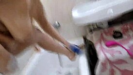 FUN AND JOKES OF MY MATURE BITCH IN THE BATHROOM