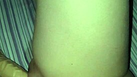 POUNDING HER PUSSY WITH THAT DILDO UNTIL SHE CUMS!