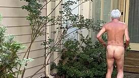 nakedman15 flashes ass in the garden for exhibitionist fun