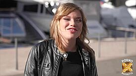 luth belle blonde thirsty for cocks 😏