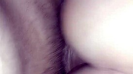 nao me aguentei e tirei a camisinha pra comer o cu morena brasileira em sexo anal sem camisinha amador real
