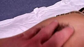 A strolling milf gently clenched her fist on her ass and found pleasure in it