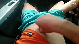 Pinay na walang pambayad sa taxi driver blow job ang kapalit