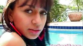 paulina 18 rubs her great pussy hard at the pool