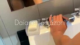 Hey, fudi no banheiro da faculdade com um colega de sala