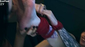 I love being tied up as my feet get worshipped 😍