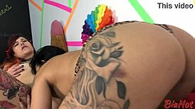 Lesbian Party With Tattooed White Girlfriend!