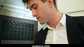 Vittoria Divine's passionate hotwife DP threesome