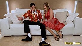 Blonde Cutie Idolizes Oral Jobs In Hardcore Porn 😘