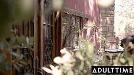 Kylie Rocket scissoring Charly Summer before prom