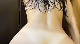 lap dance college girl straight out of the shower