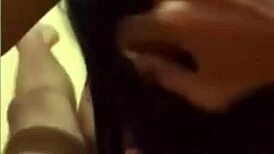 despues de unos ricos sentones le exprimo la leche con una mamada