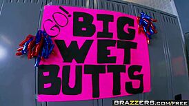 big wet butts - loose and dirty scene starring jynx maze chris strokes