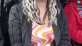 Dirty husband gets blowjob in car! Wife sucks him off outdoors!