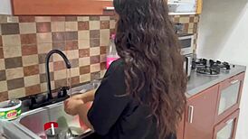 Solo fucks my pussy daddy please says my stepsister