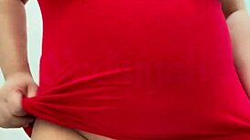 i feel sexy and horny with my pregnant belly