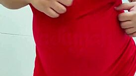 i feel sexy and horny with my pregnant belly