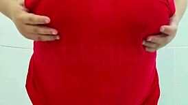 i feel sexy and horny with my pregnant belly